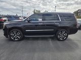 Used 2017 Cadillac Escalade Luxury image 5