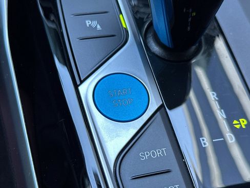 Certified 2023 BMW i4 eDrive35 w/ Premium Package image 28