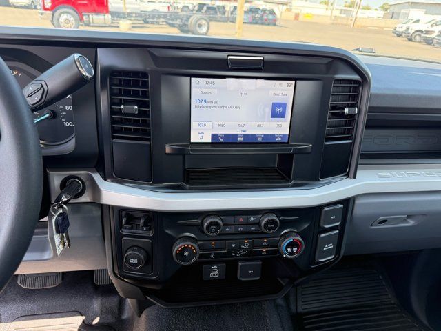 New 2026 Ford F250 XL w/ XL Chrome Package RWD image 17