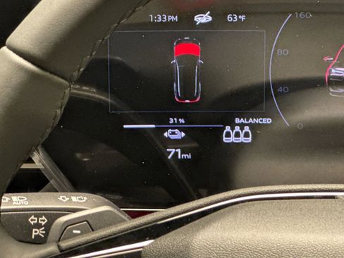 New 2025 Audi Q6 e-tron Premium Plus image 27