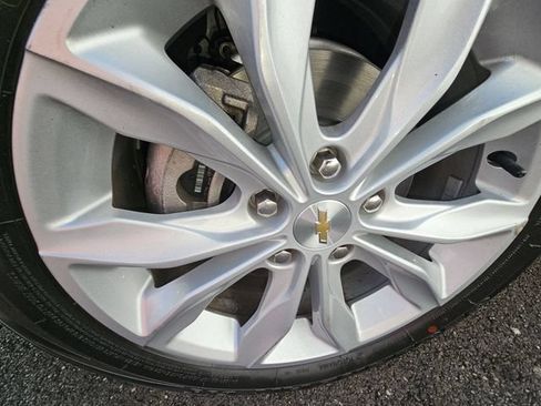 Used 2025 Chevrolet Malibu LT FWD image 35