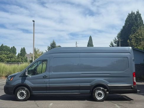 Used 2020 Ford Transit 250 148 High Roof Extended RWD image 2