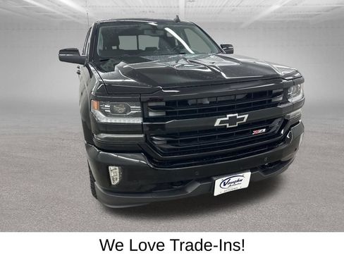 Used 2016 Chevrolet Silverado 1500 LTZ Z71 w/ LTZ Plus Package AWD/4WD image 3