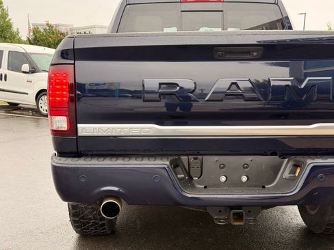 Used 2018 RAM 1500 Limited AWD/4WD image 10