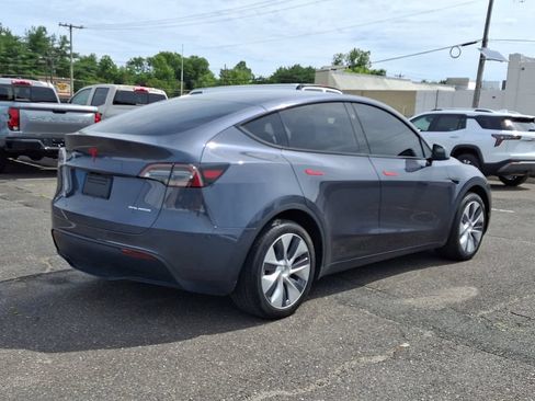 Used 2023 Tesla Model Y Long Range AWD/4WD image 11