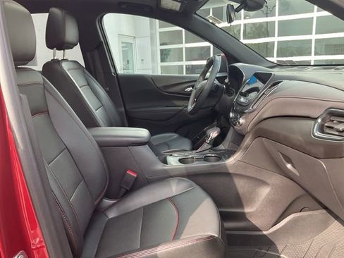 Used 2024 Chevrolet Equinox RS w/ RS Leather Package AWD/4WD image 10
