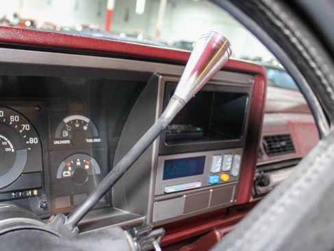 Used 1990 GMC Sierra 1500 2WD Regular Cab image 15