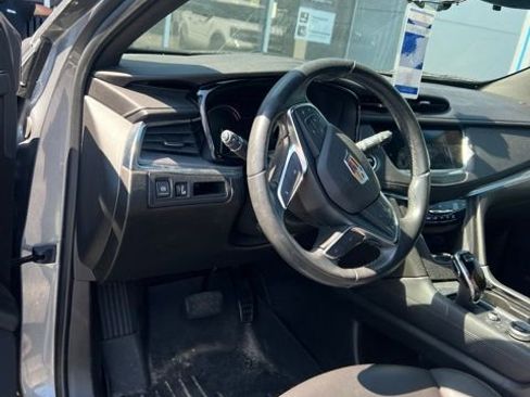Used 2020 Cadillac XT5 Luxury FWD image 9
