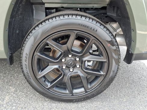 Used 2026 RAM 1500 Laramie w/ Advanced Safety Group II AWD/4WD image 14