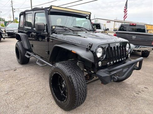 Used 2016 Jeep Wrangler Unlimited Rubicon AWD/4WD image 6
