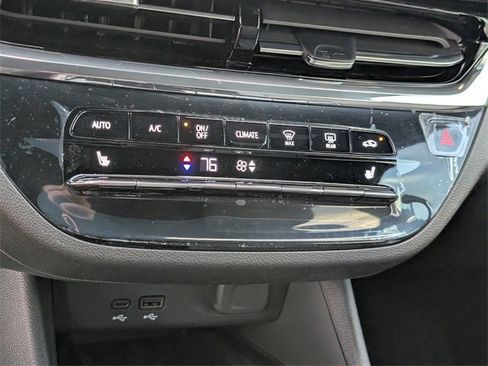 New 2026 Buick Envista Avenir image 13