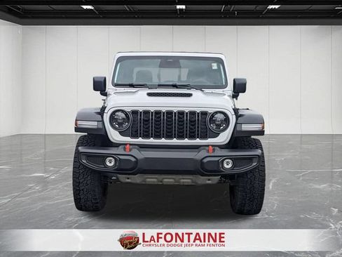 Used 2026 Jeep Gladiator Mojave AWD/4WD image 8