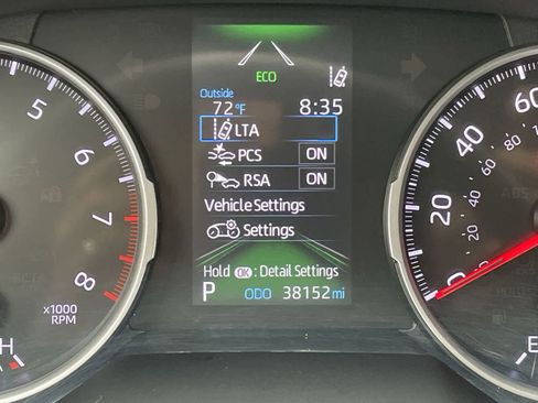 Used 2020 Toyota RAV4 LE w/ All Weather Liner Package AWD/4WD image 11