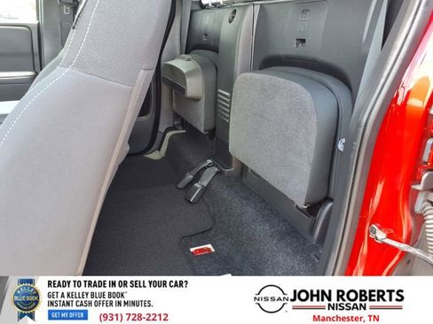 Used 2022 Nissan Frontier SV w/ Technology Package AWD/4WD image 9