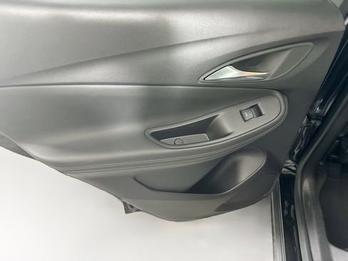 Used 2025 Buick Encore GX Preferred image 25