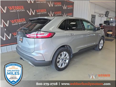 Used 2022 Ford Edge Titanium w/ Equipment Group 301A AWD/4WD image 4