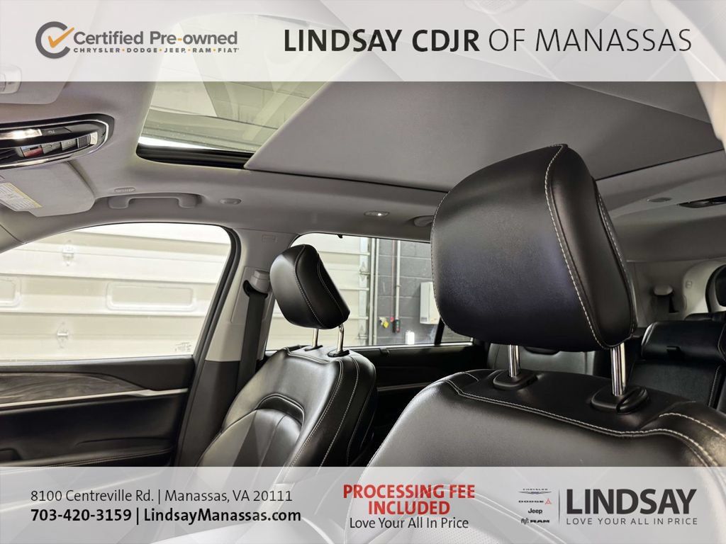 Certified 2023 Jeep Grand Cherokee L Limited w/ Luxury Tech Group II AWD/4WD image 21