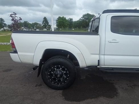 Used 2014 Toyota Tacoma 4x4 Double Cab image 8