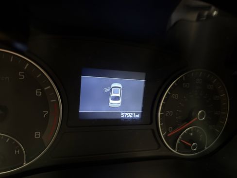 Used 2020 Kia Optima SE image 7