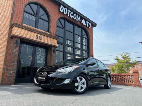 Used 2012 Hyundai Elantra GLS w/ Preferred Pkg 3 FWD image 3
