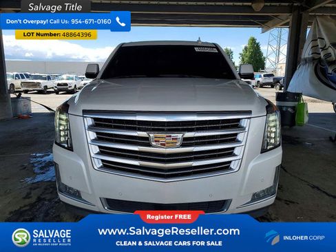 Used 2017 Cadillac Escalade ESV Platinum AWD/4WD image 7