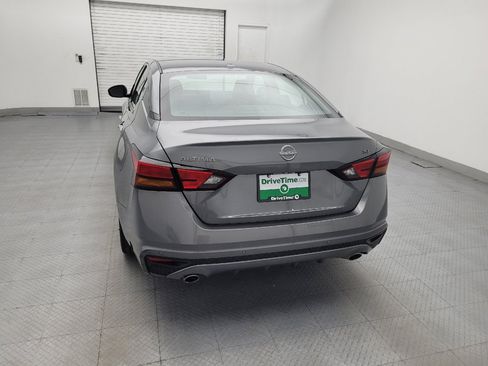 Used 2023 Nissan Altima 2.5 SL FWD image 6