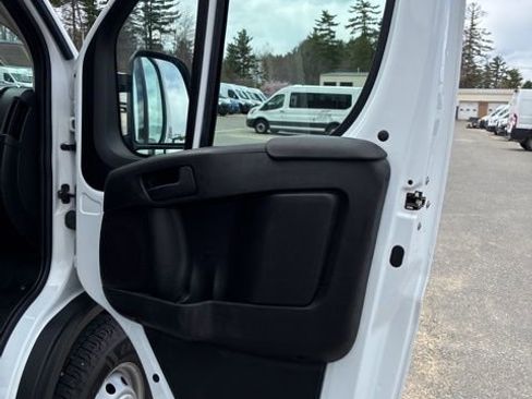 Used 2023 RAM ProMaster 3500 w/ Convenience Group image 18
