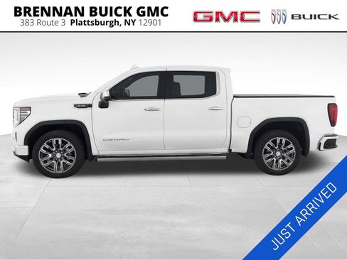 Used 2024 GMC Sierra 1500 Denali w/ Denali Reserve Package AWD/4WD image 2
