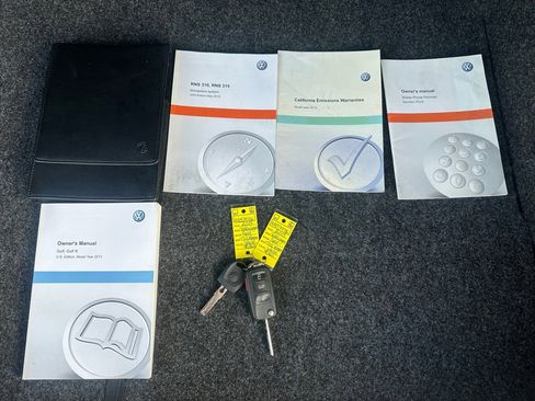 Used 2013 Volkswagen Golf TDI image 30