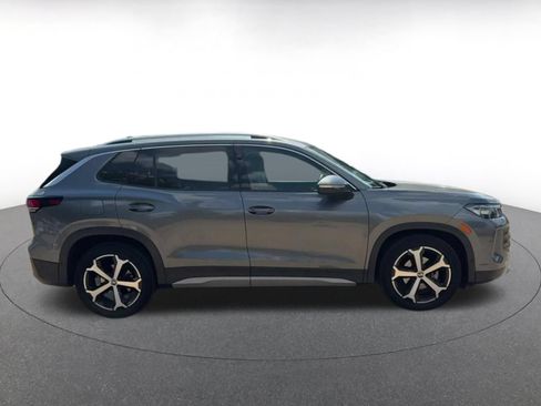 Used 2026 Volkswagen Tiguan SE FWD image 15
