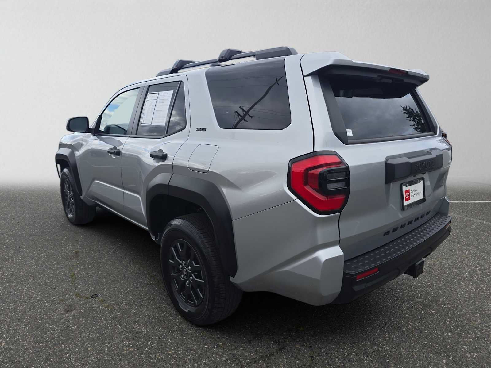 Certified 2025 Toyota 4Runner SR5 AWD/4WD image 5