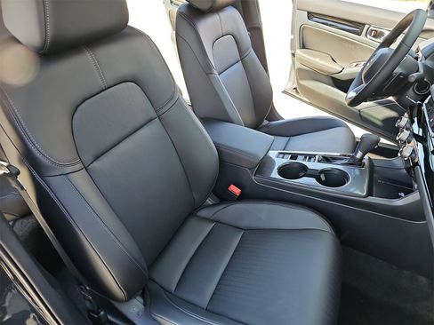 New 2025 Honda Civic FWD Hybrid Sedan image 10