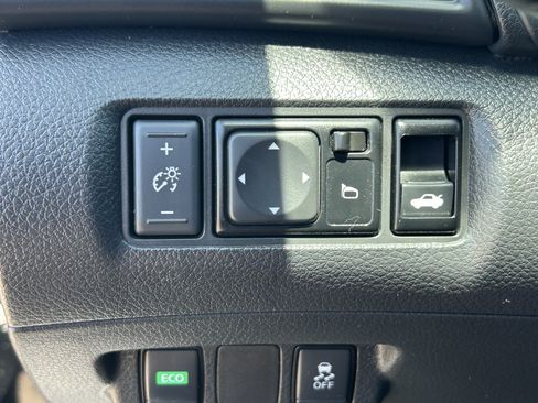 Used 2019 Nissan Sentra S FWD image 30