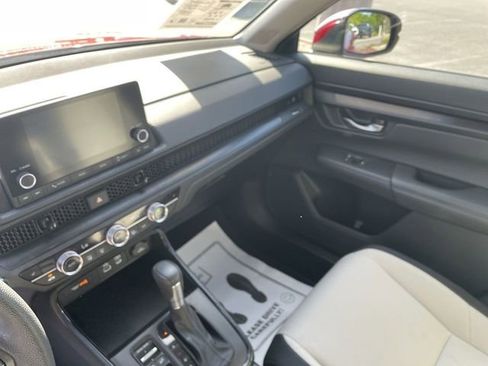 Certified 2023 Honda CR-V EX image 17