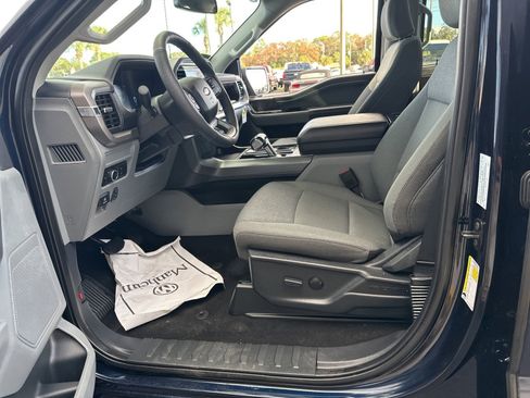 Used 2025 Ford F150 Lightning XLT image 10