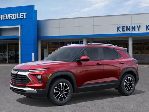 New 2026 Chevrolet TrailBlazer LT image 2