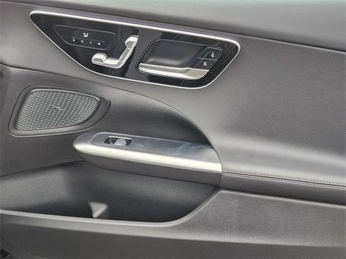 New 2025 Mercedes-Benz C 300 4MATIC Sedan image 17