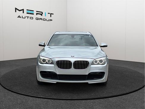 Used 2014 BMW 750i RWD image 3