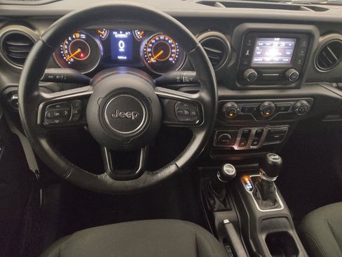 Used 2018 Jeep Wrangler Sport image 22