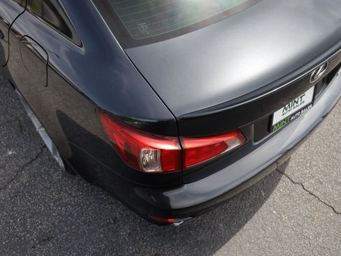 Used 2011 Lexus IS 350 w/ Premium Pkg Value Edition RWD image 34