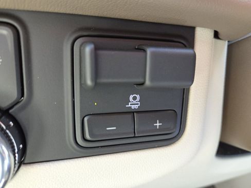 New 2026 GMC Yukon Denali image 16