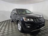 Used 2017 Ford Explorer XLT w/ Equipment Group 202A image 3
