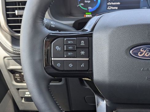 New 2025 Ford F150 Lightning Platinum image 28