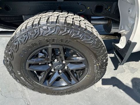 New 2026 Chevrolet Silverado 1500 Custom Trail Boss AWD/4WD image 10