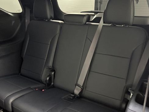 Used 2026 Chevrolet Traverse LT FWD image 28