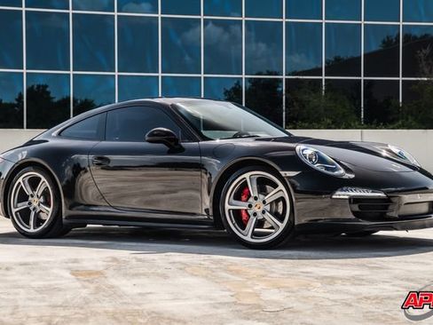Used 2014 Porsche 911 Carrera 4S AWD/4WD image 33