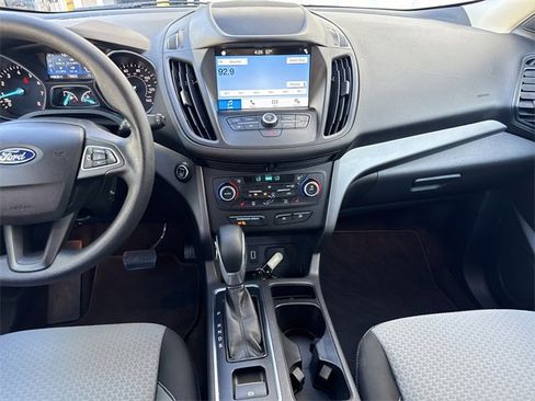 Used 2019 Ford Escape SE image 13