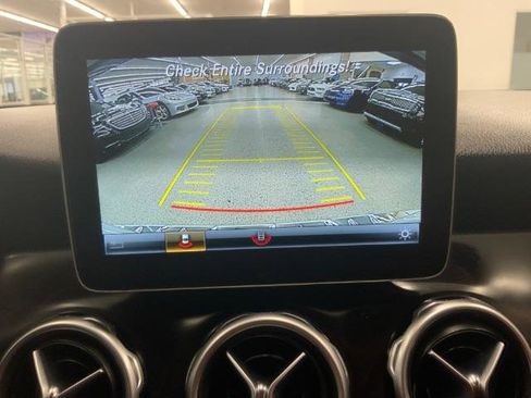 Used 2019 Mercedes-Benz GLA 250 image 19