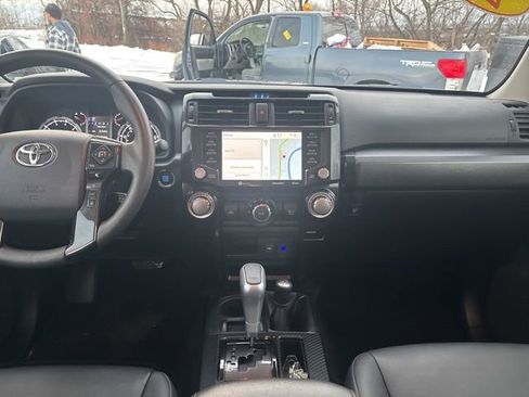 Certified 2022 Toyota 4Runner TRD Off-Road Premium image 29