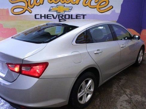 Used 2020 Chevrolet Malibu LS image 4